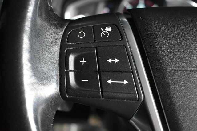 Volvo XC70 D5 215 Se Lux  #3