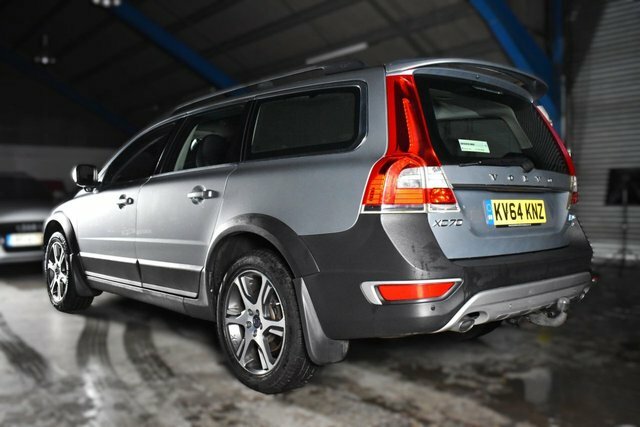 Volvo XC70 D5 215 Se Lux  #17