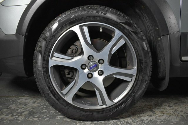 Volvo XC70 D5 215 Se Lux  #23