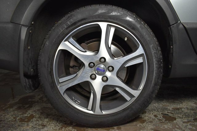 Volvo XC70 D5 215 Se Lux  #24