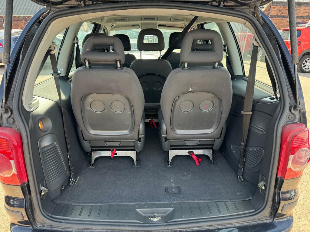 Volkswagen Sharan S Silver #22