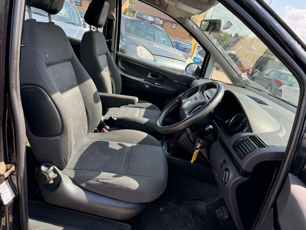 Volkswagen Sharan S Silver #16