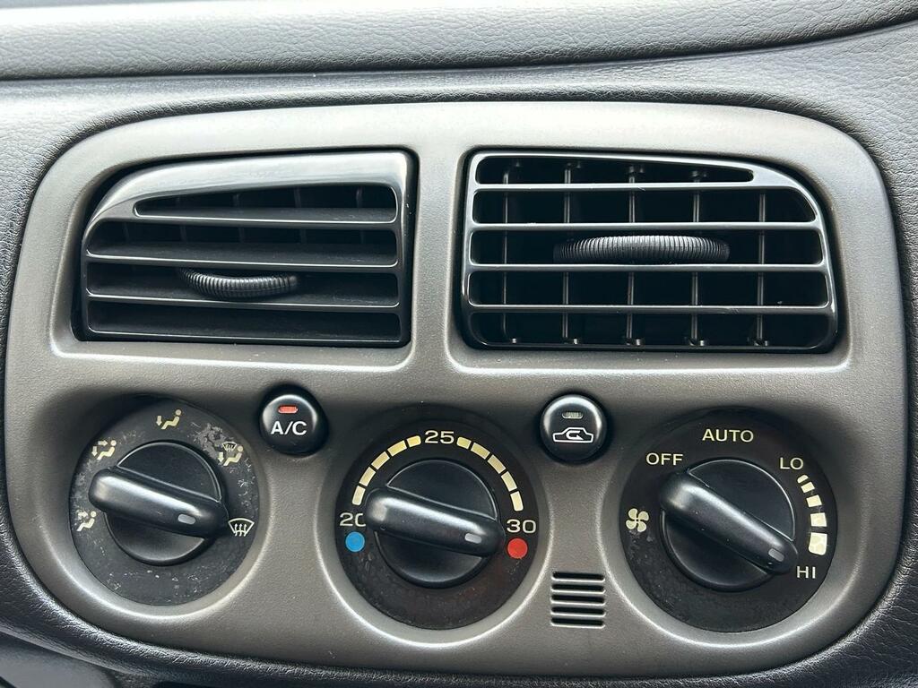 Subaru Impreza Turbo 2000 4Wd White #13