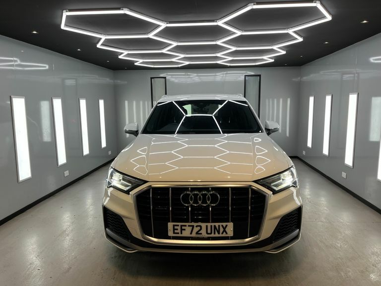 Audi Q7 Tfsi Quattro S Line Mhev White #4