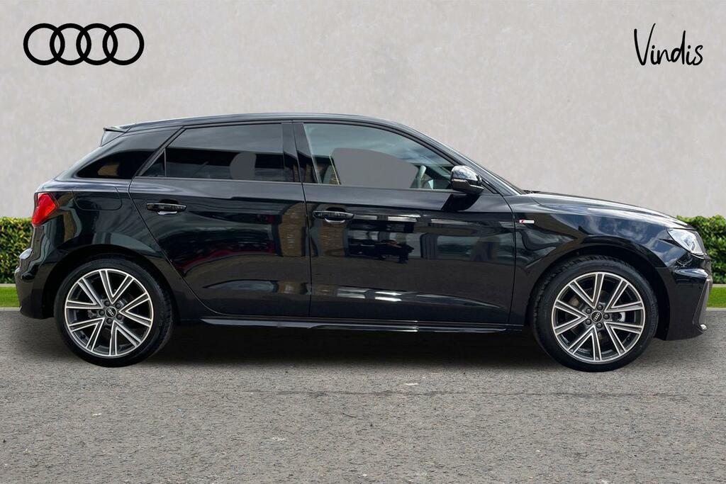 Audi A1 Audi A1 Sportback 35 Tfsi S Line S Tronic AF75VJL Black #4