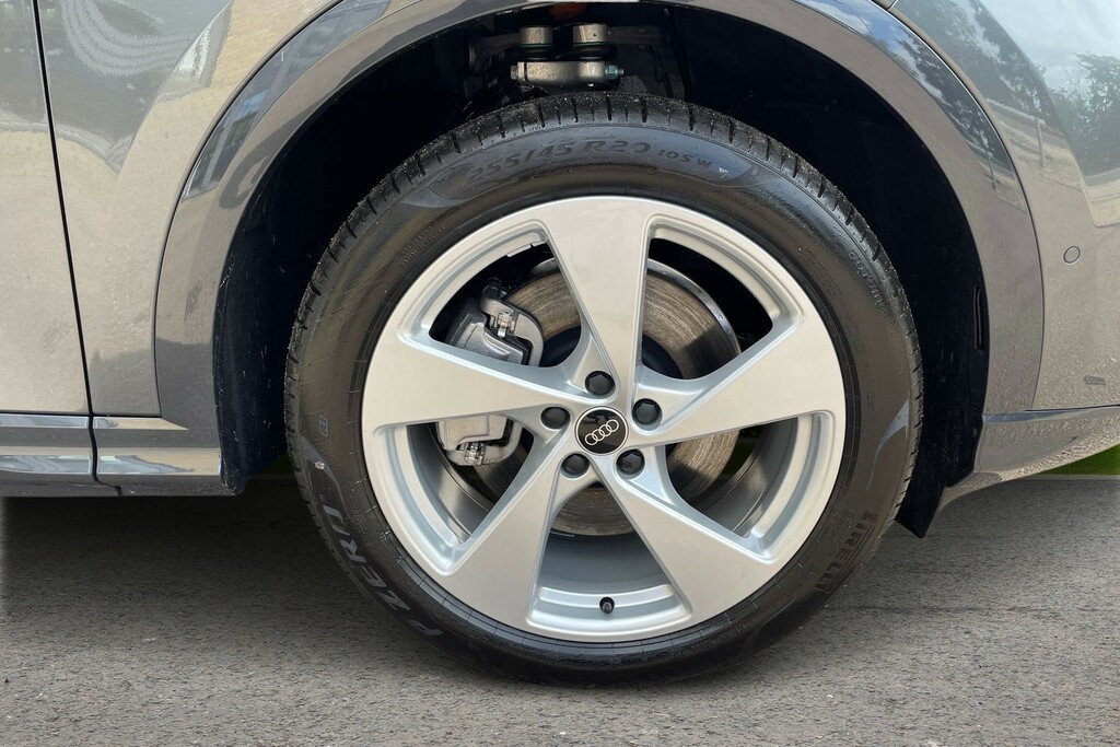 Audi Q5 Audi Q5 Estate 2.0 Tdi Quattro S Line S AF75UMD Grey #3