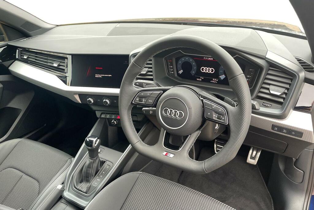 Audi A1 Audi A1 Sportback 35 Tfsi Black Edition S Tron KP75GJV Blue #6