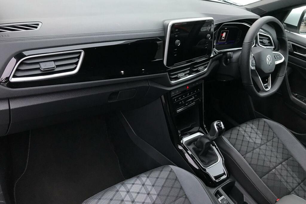 Volkswagen T-Roc Volkswagen T-roc Hatchback 1.5 Tsi R-line AK75BAO White #2