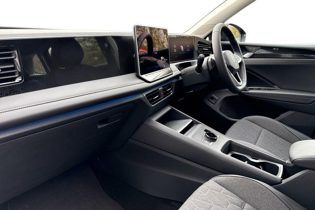 Volkswagen Tiguan Volkswagen Tiguan Life 1.5 Tsi Ehybrid 204 Ps 6-Sp AK75YGA Black #2