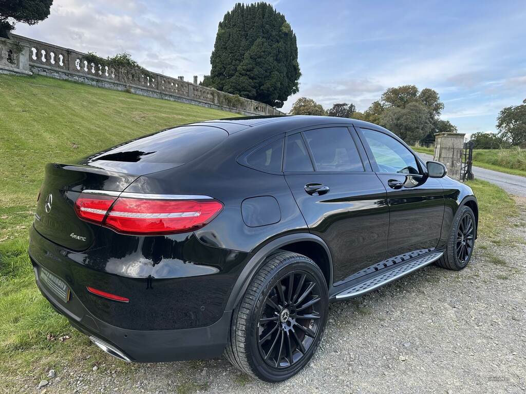 Mercedes-Benz GLC Class Glc 220D 4Matic Amg Line 9G-tronic CSZ4536 Black #2