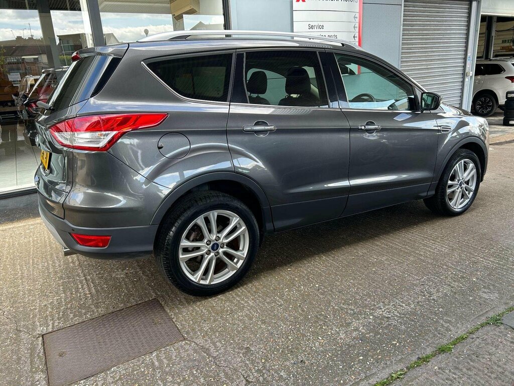 Ford Kuga Suv 2.0 Tdci Titanium X Sport Awd Euro 6 Ss GX15TYA Grey #5