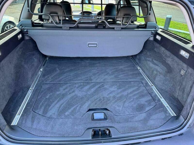 Volvo XC70 2.4 D5 S Silver #42