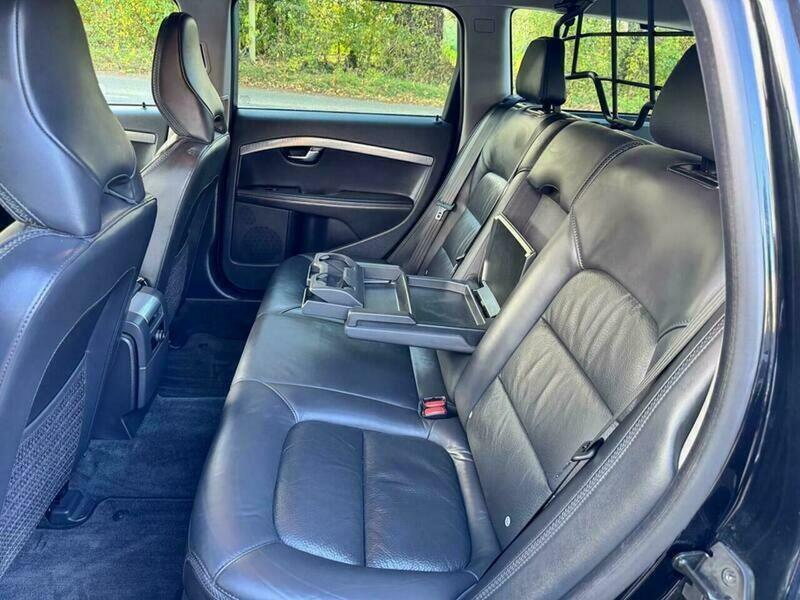 Volvo XC70 2.4 D5 S Silver #33