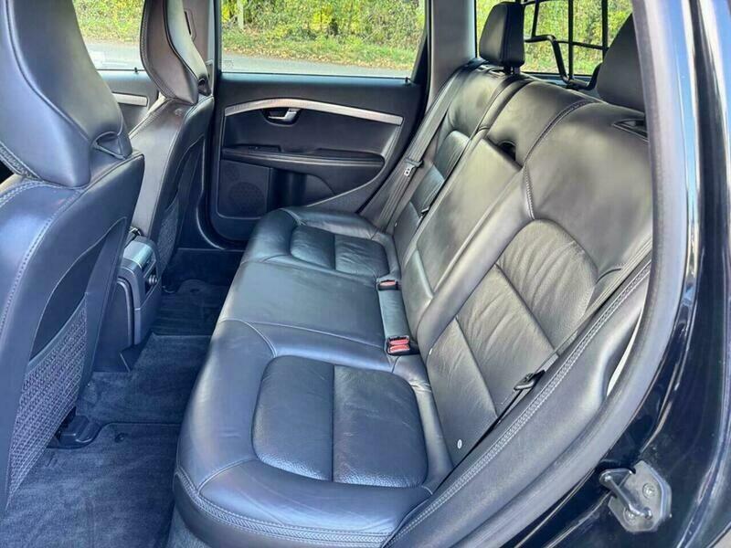Volvo XC70 2.4 D5 S Silver #34