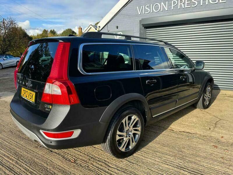 Volvo XC70 2.4 D5 S Silver #8
