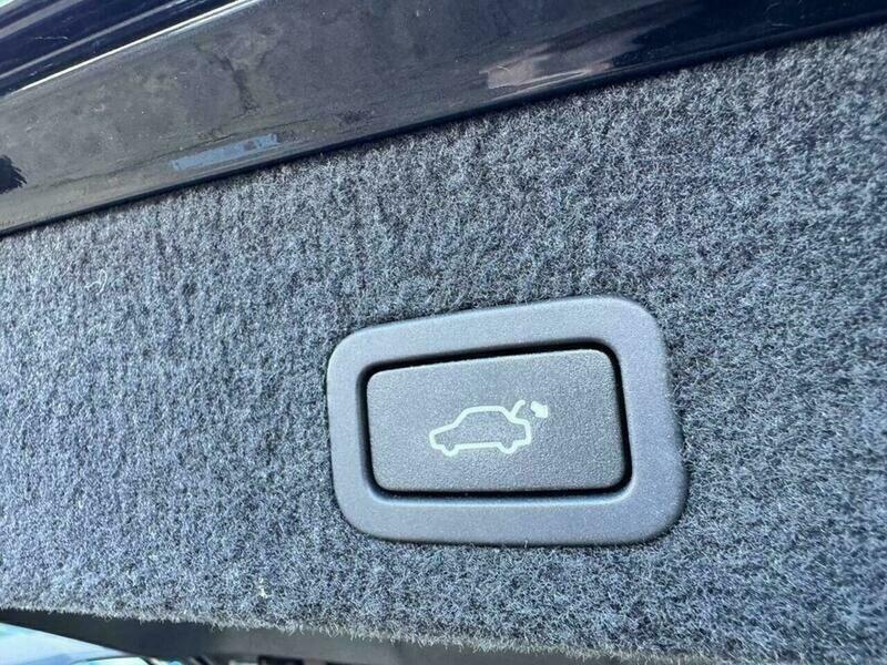 Volvo XC70 2.4 D5 S Silver #40