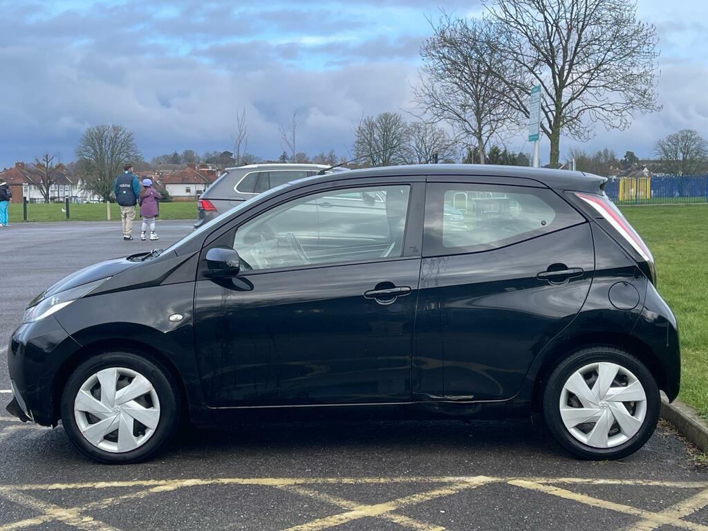 Toyota Aygo 1.0 Vvt-i X-play Euro 6 CK67VZV Black #5