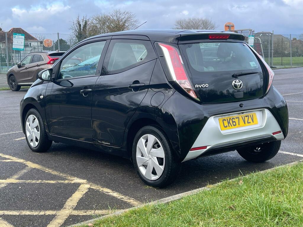 Toyota Aygo 1.0 Vvt-i X-play Euro 6 CK67VZV Black #6