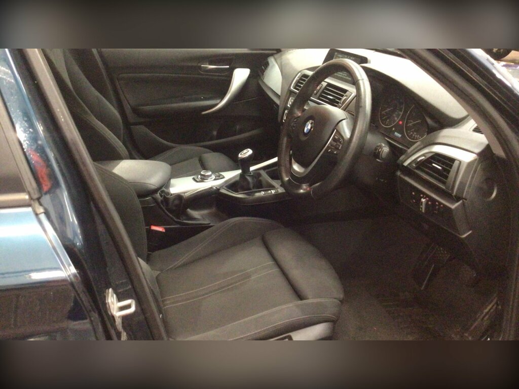 BMW 1 Series 1.5 118I Sport Euro 6 Ss HV17TZK Blue #4