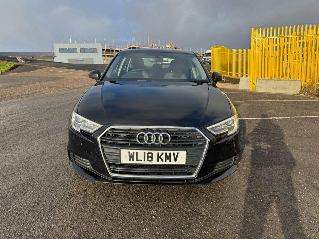 Audi A3 2.0 Tdi Se Technik Sportback Euro 6 Ss WL18KMV Black #2