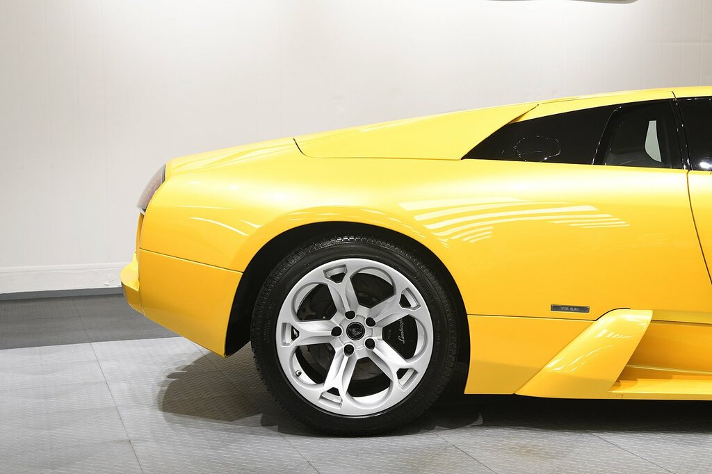 Lamborghini Murcielago Coupe White #33