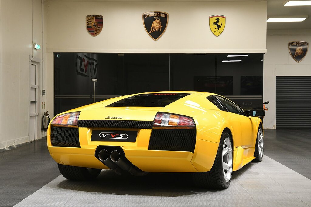 Lamborghini Murcielago Coupe White #3
