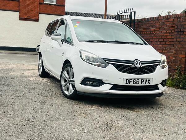 Vauxhall Zafira Tourer 1.4I Turbo Sri Euro 6 DF66RVX White #2