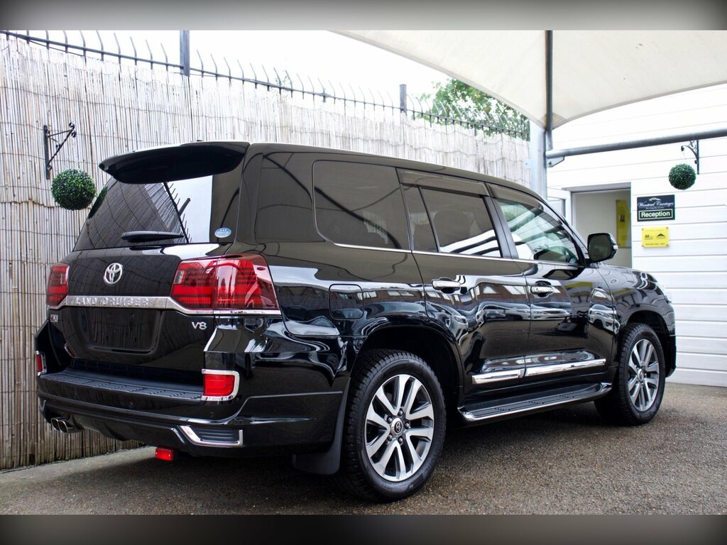 Toyota Land Cruiser V8 4.6 V8 Zx Modellista Aero Body Styling Black #6
