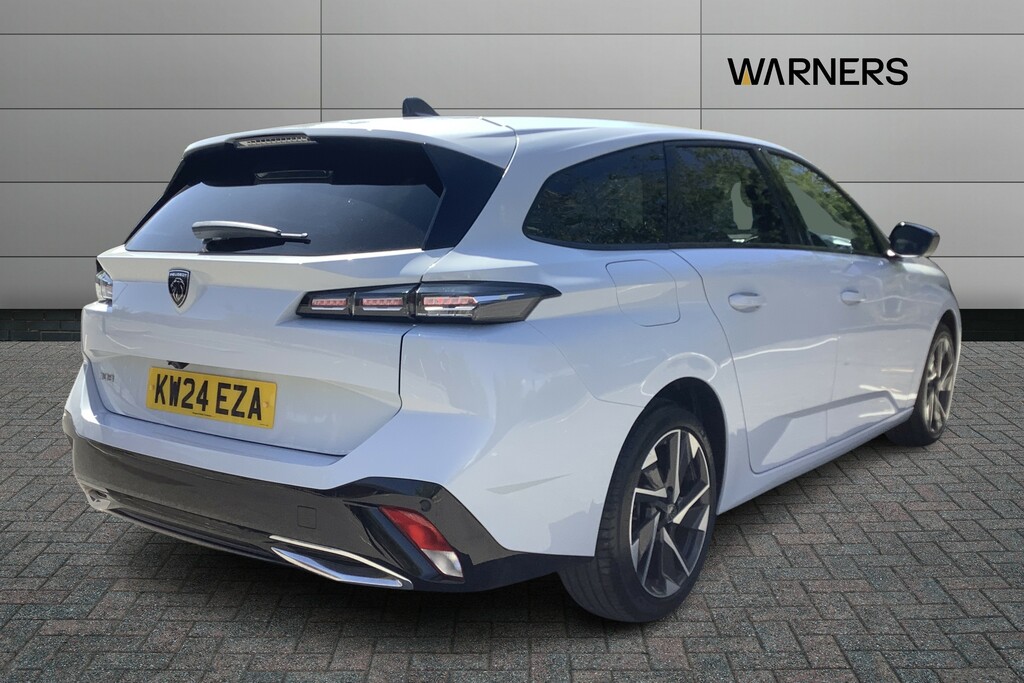 Peugeot 308 1.2 Puretech Allure Eat8 KW24EZA White #4