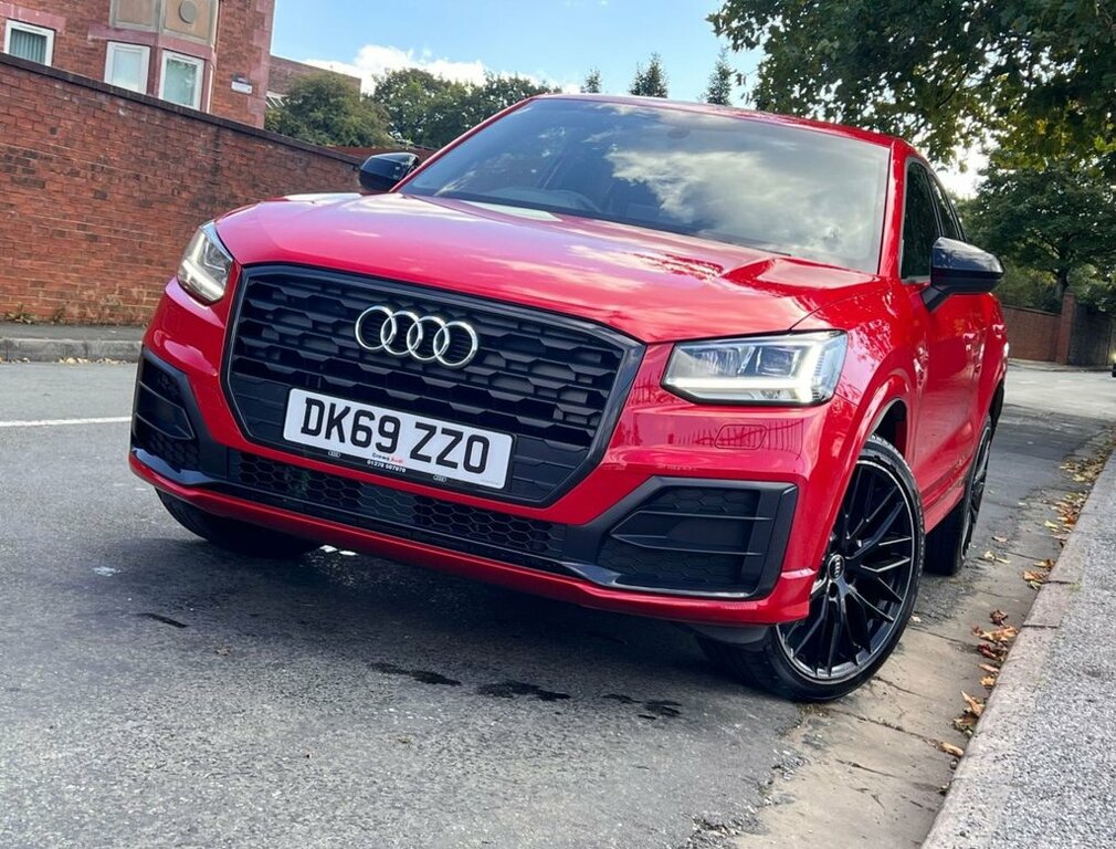 Audi Q2 1L Black Edition DK69ZZO Red #2