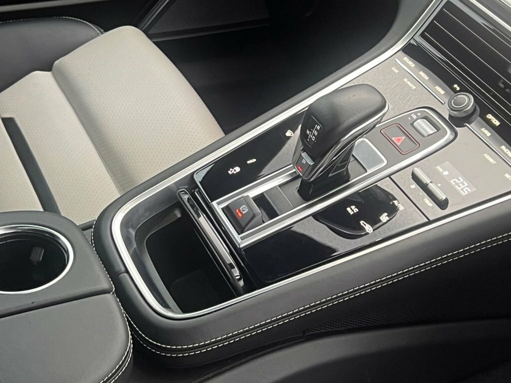 Porsche Panamera Panamera Platinum Edition 4 S-a Grey #26