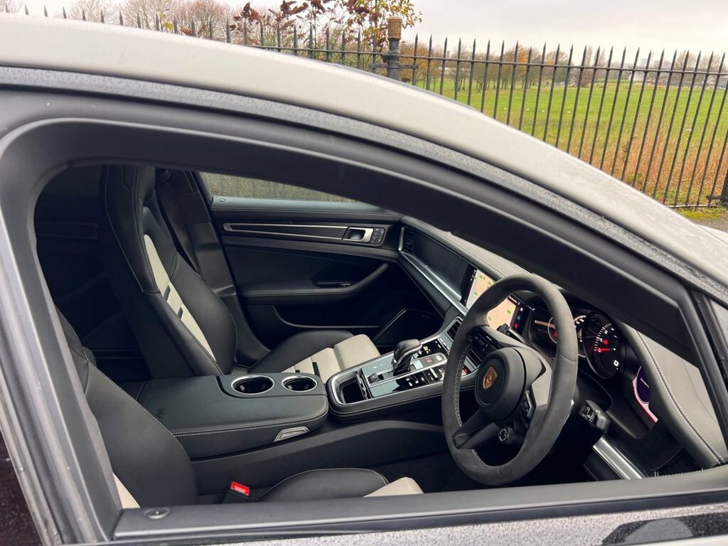 Porsche Panamera Panamera Platinum Edition 4 S-a Grey #17