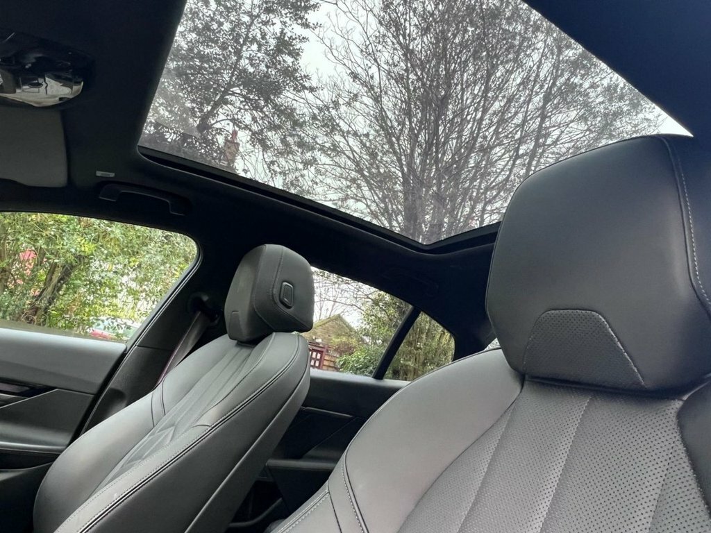 BMW i5 Saloon GF73WWE Black