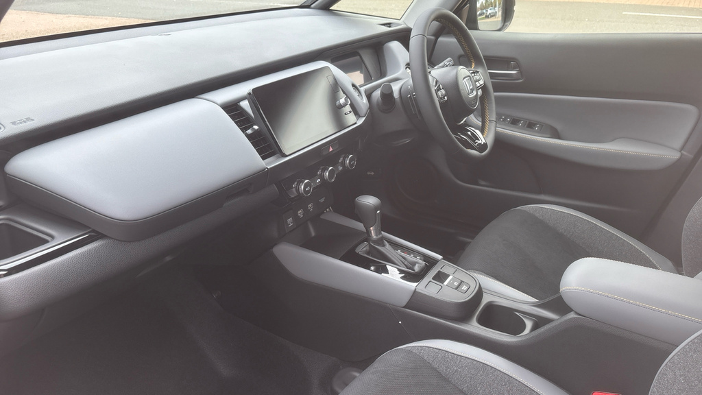 Honda Jazz Honda Jazz 1.5 I-mmd Hybrid Advance Sport Ecvt WV75NWU Black #2