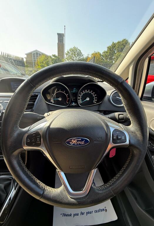Ford Fiesta 1.0T Ecoboost Titanium Euro 6 Ss GK67VEO Silver #4