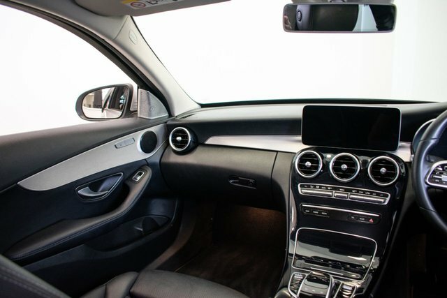 Mercedes-Benz C Class 2.0 C180 Elegance Red #17