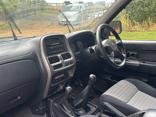 Nissan Navara Outlaw Blue #12