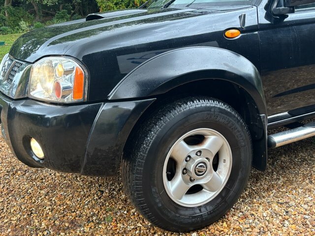 Nissan Navara Outlaw Blue #3