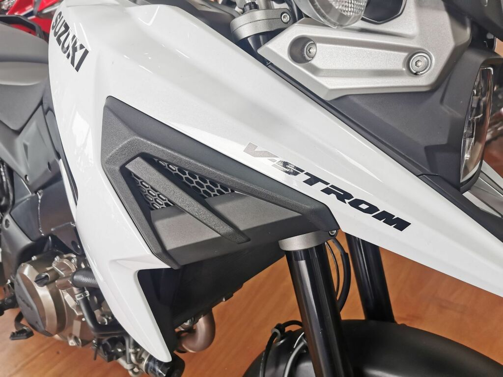 Suzuki Motorcycle 1050 V Strom 202069 KJ69DCF Black #2