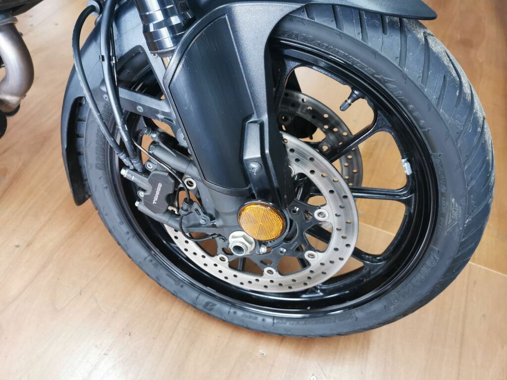 Suzuki Motorcycle 1050 V Strom 202069 KJ69DCF Black