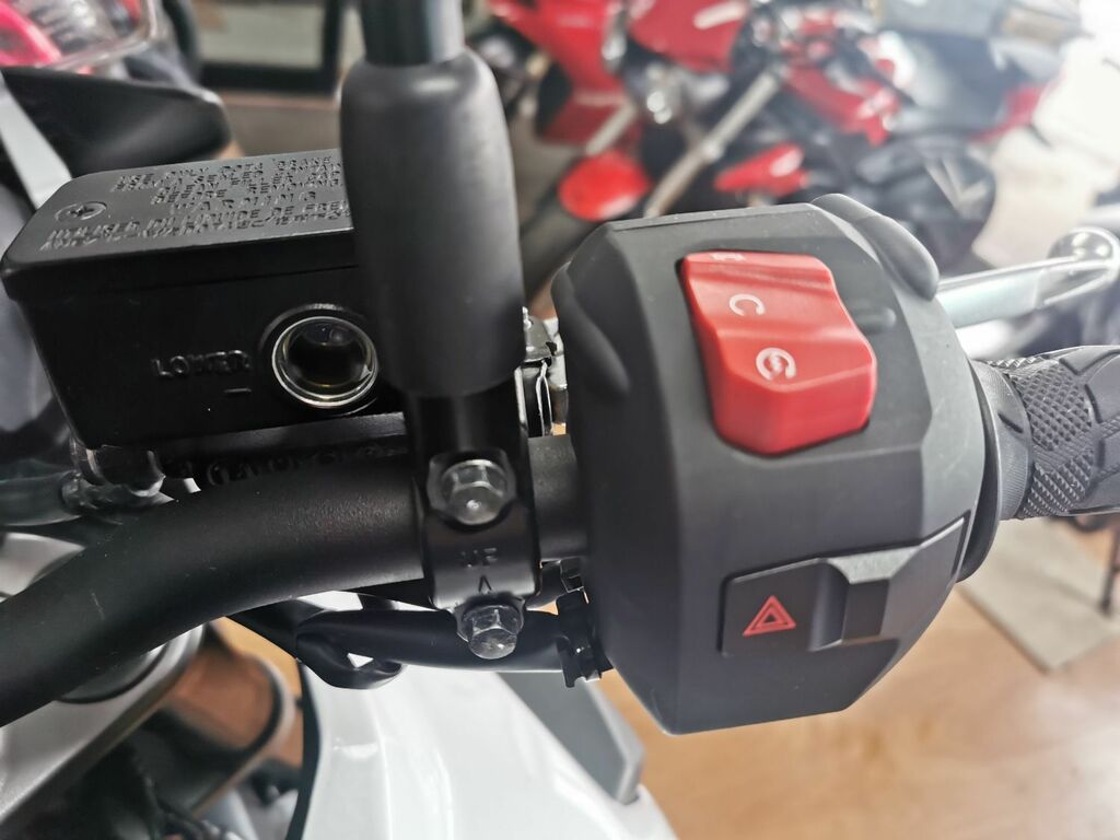 Suzuki Motorcycle 1050 V Strom 202069 KJ69DCF Black #4