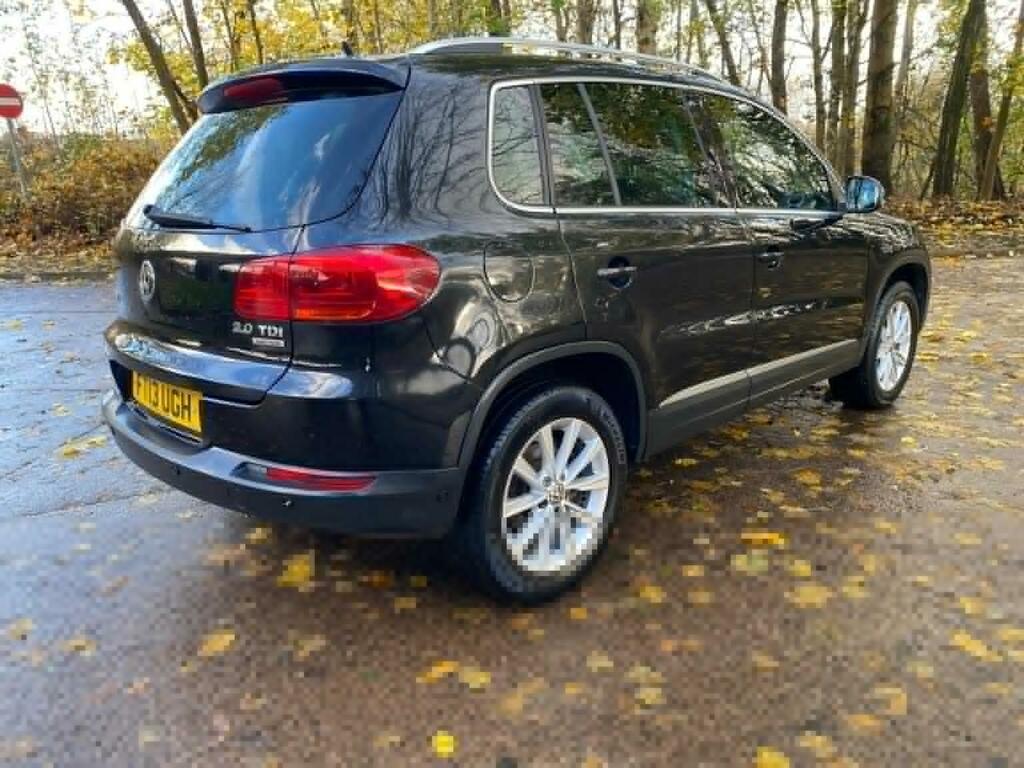 Volkswagen Tiguan Suv 2.0 Tdi Bluemotion Tech Se 4Wd Euro 5 Ss FT13UGH Black #4