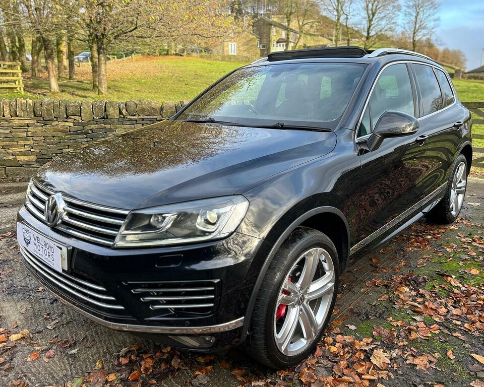 Volkswagen Touareg 3.0 Tdi V6 Bluemotion Tech R-line 2017 VO17UKF Black #5