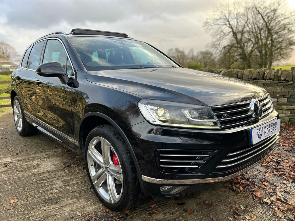 Volkswagen Touareg 3.0 Tdi V6 Bluemotion Tech R-line 2017 Black