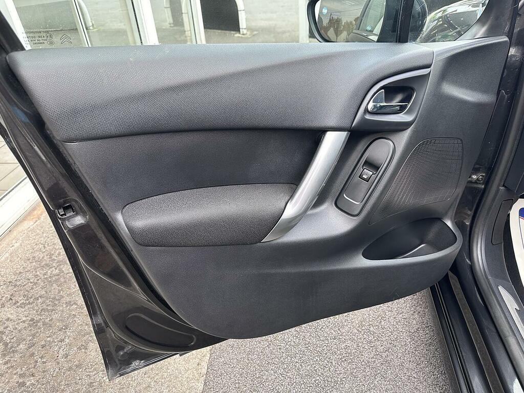 Citroen C3 1.6 Hdi Exclusive Hatchback Euro Black #4