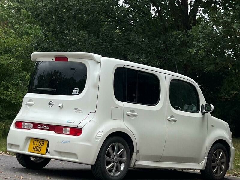 Nissan Cube   #9