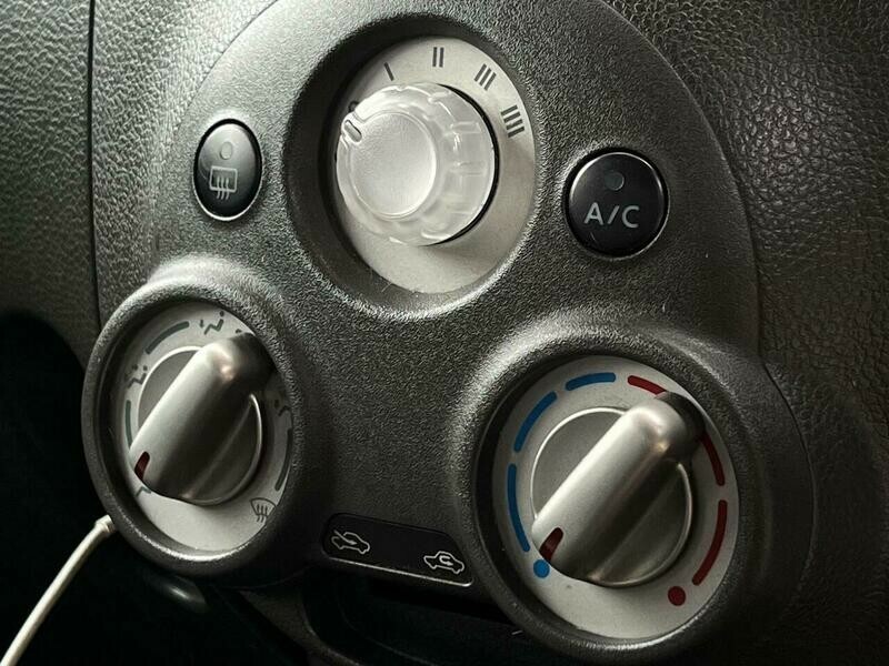 Nissan Cube   #18