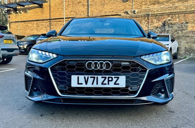 Audi A4 2.0 Tdi 35 S Black #2