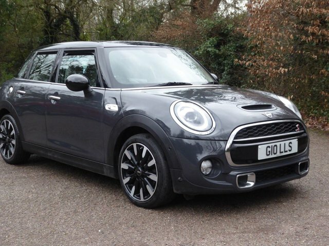Mini Hatch 2.0 Cooper S Exclusive Grey