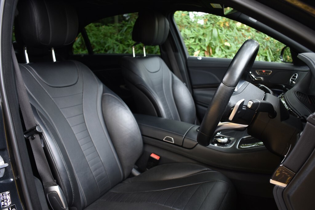Mercedes-Benz 350 350 D Amg Line 4Matic Black #2
